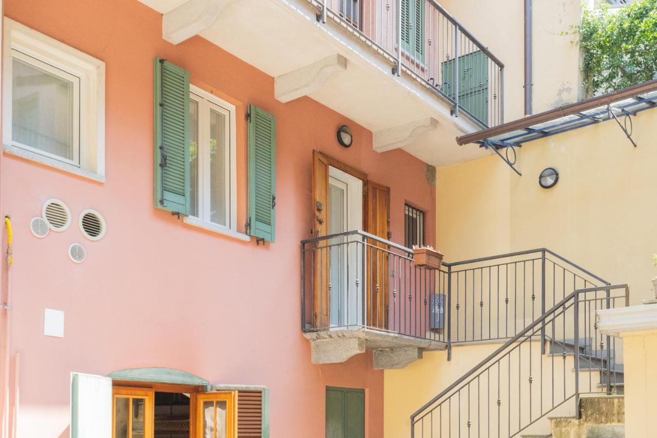 Da Pia In Historycal Como City Centre By Rent All Como Exterior foto