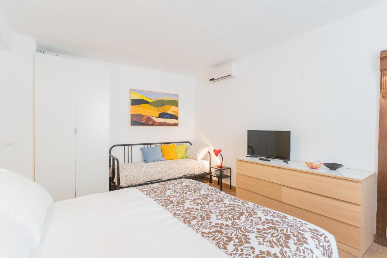 Da Pia In Historycal Como City Centre By Rent All Como Exterior foto